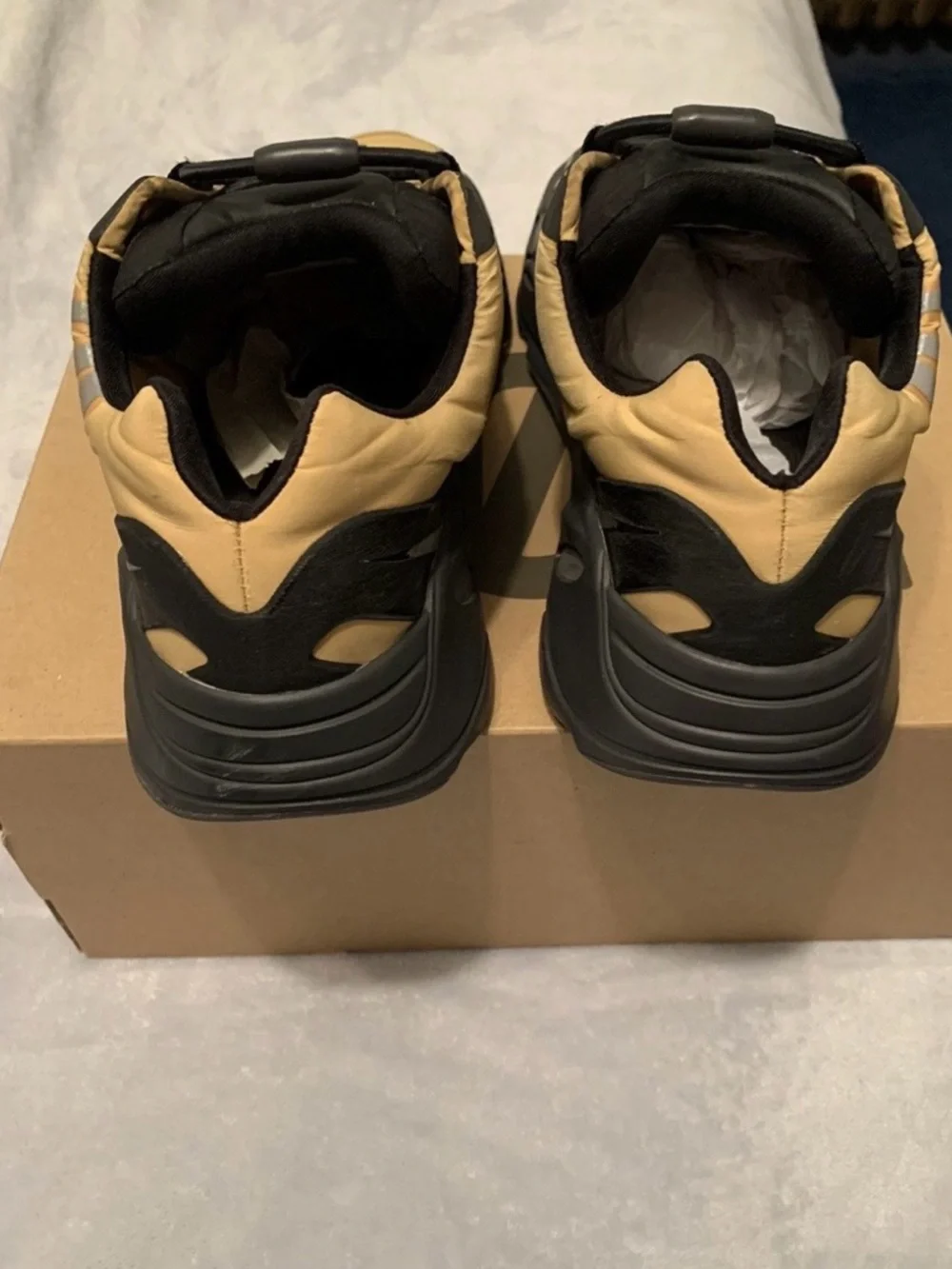 Adidas Yeezy Boost 700 MNVN Honey Flux Size 11